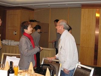 A delegation member met his Taiwan counterpart