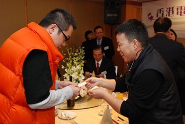 A delegation member met his Taiwan counterpart