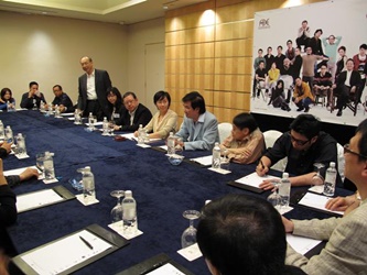 Members of the FDC Delegation exchanged views with the Singapore filmmakers