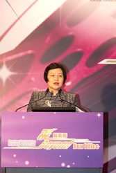 Mrs. Agnes Mak, Executive Director of Hong Kong Productivity Council (HKPC), delivers a speech at the Opening Ceremony
