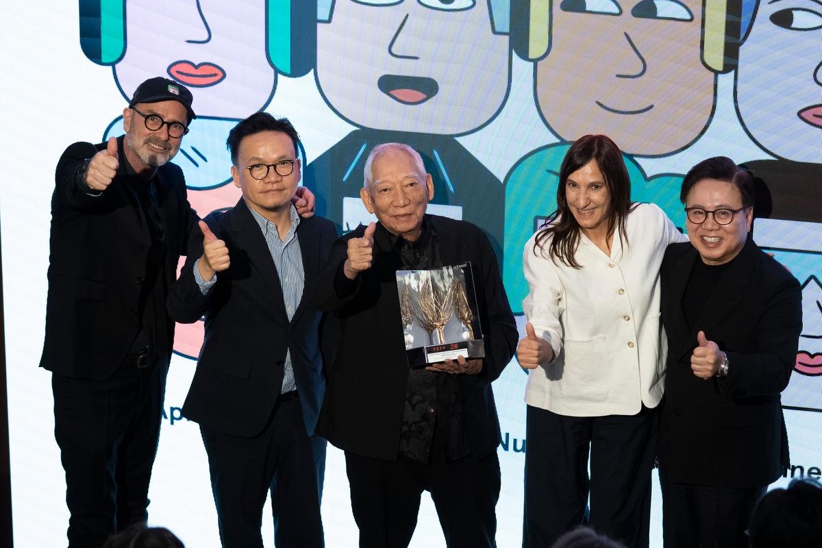 CCIDA and Hong Kong Film Development Council congratulate Yuen Woo-ping on receiving Golden Mulberry Award for Lifetime Achievement (with photos)